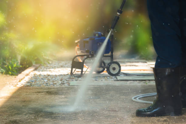 Best Restaurant Pressure Washing  in Bellville, TX